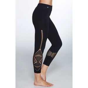 NWT NUX Leggings Women's Small Alana Black Cut Out Capri Athletic High Rise yoga